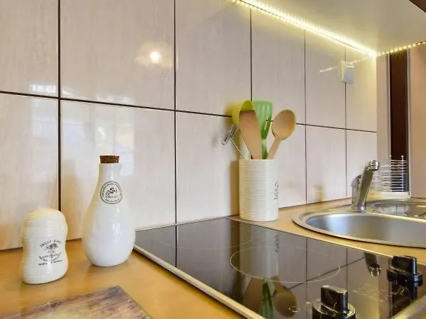 I Domino Parking W Cenie ! דירה *